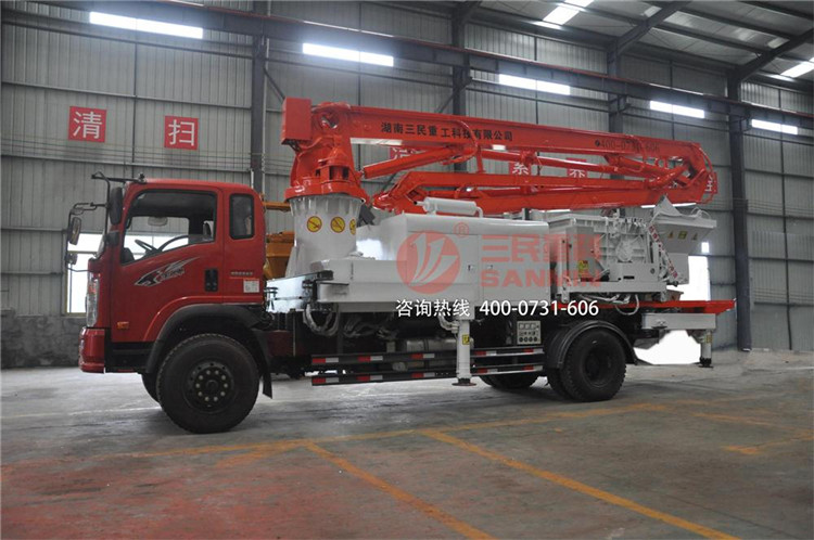 混凝土泵車(chē),老司機(jī)告訴你混凝土泵車(chē)堵管的征兆