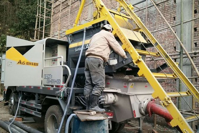 三民重科攪拌車(chē)載泵，“中彩路”建設(shè)的神秘武器